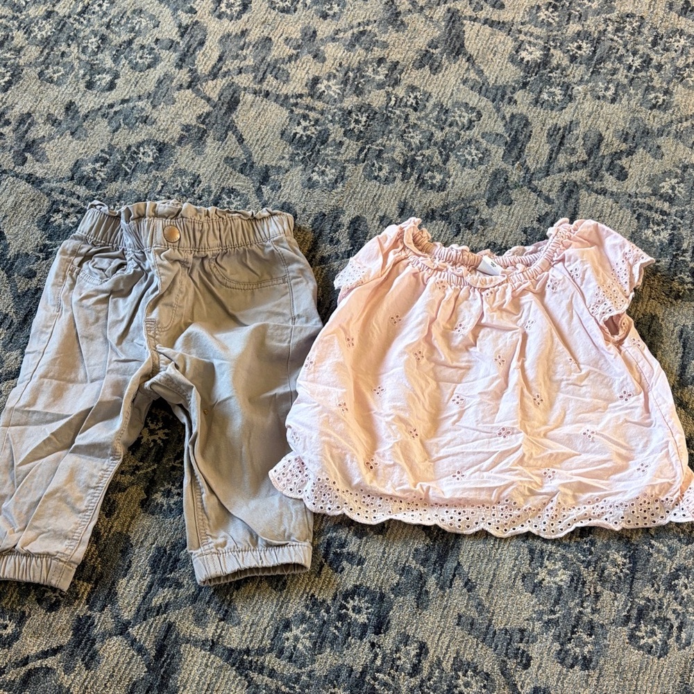 Baby gap outfit 12-18mo